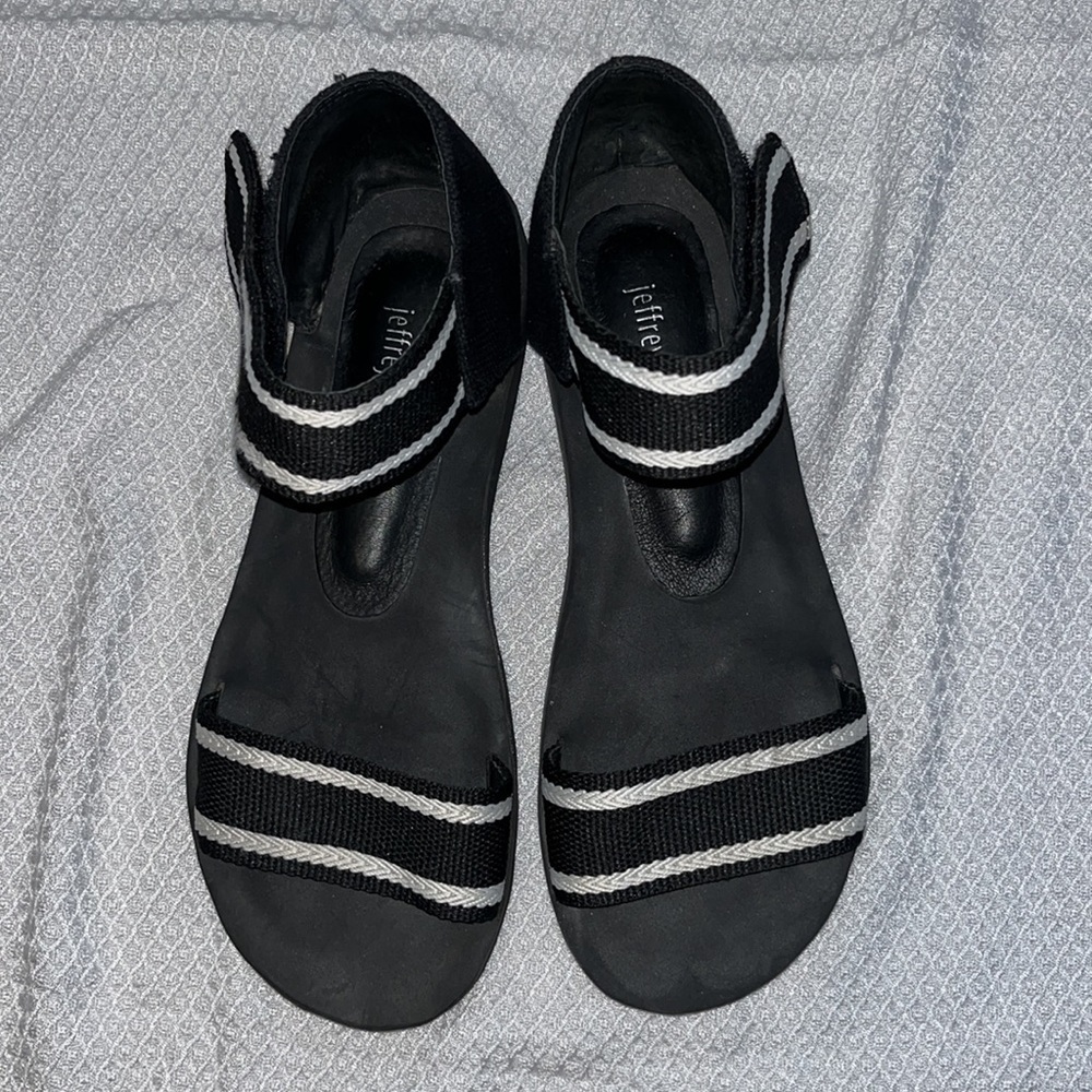 NEW JEFFREY CAMPBELL WOMENS Size 7 GAME TIME SANDALS CANVAS WITH RUBBER SOLE - Picture 6 of 11